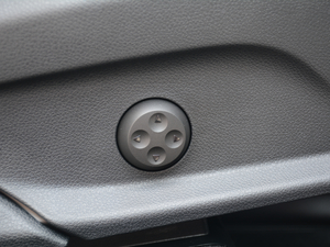 2018GLC 260 4MATIC ISUV g