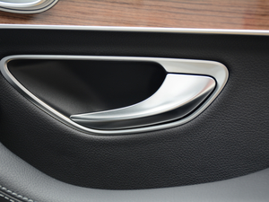 2018GLC 260 4MATIC ISUV g