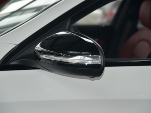 2018GLC 200 4MATIC ISUV ^