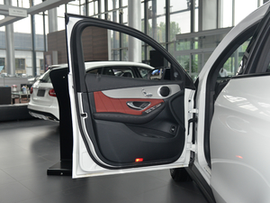 2018GLC 200 4MATIC ISUV {λ܇T