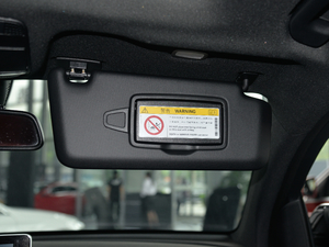 2018GLC 200 4MATIC ISUV g