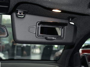 2018GLC 200 4MATIC ISUV g