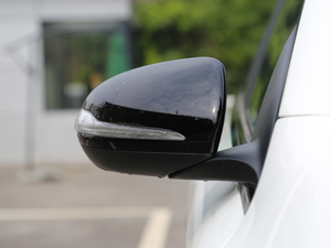 2018GLC 200 4MATIC ISUV ^