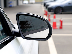 2018GLC 200 4MATIC ISUV ^