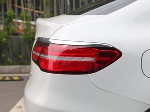 2018GLC 200 4MATIC ISUV (x)(ji)^