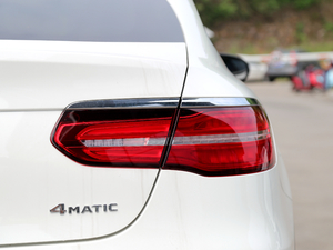 2018GLC 200 4MATIC ISUV β