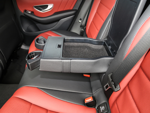 2018GLC 200 4MATIC ISUV g