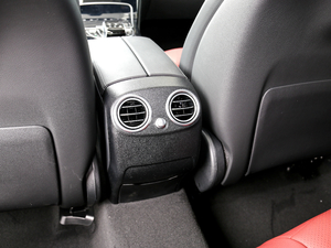 2018GLC 200 4MATIC ISUV g