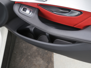 2018GLC 200 4MATIC ISUV g