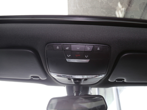 2018GLC 200 4MATIC ISUV g