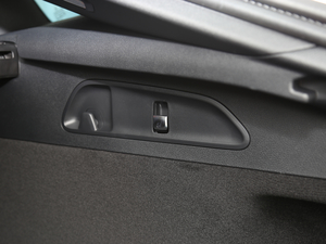 2018GLC 200 4MATIC ISUV g