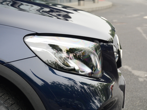 2018GLC 200 4MATIC ISUV (x)(ji)^