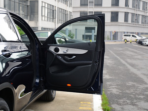 2018GLC 200 4MATIC ISUV g