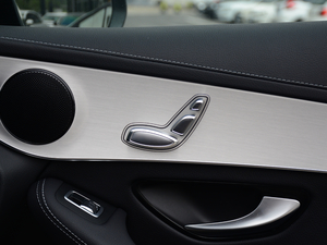 2018GLC 200 4MATIC ISUV g