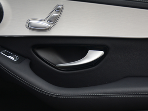 2018GLC 200 4MATIC ISUV g