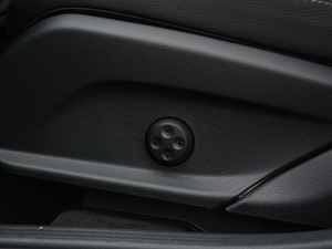 2018GLC 200 4MATIC ISUV g