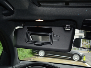 2018GLC 200 4MATIC ISUV g