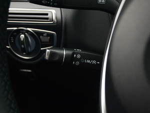 2018GLC 200 4MATIC ISUV п؅^