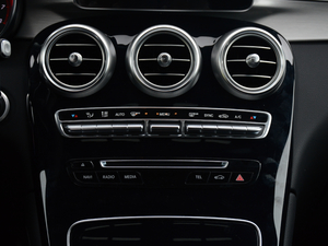 2018GLC 200 4MATIC ISUV {(dio){(dio)(ji)