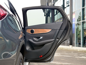 2018GLC 260 4MATIC ISUV g