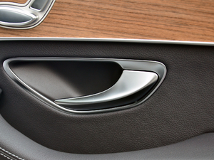 2018GLC 260 4MATIC ISUV g