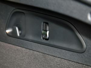 2018GLC 260 4MATIC ISUV g