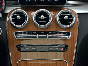 2018GLC 260 4MATIC ISUV {(dio){(dio)(ji)