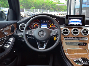 2018GLC 260 4MATIC ISUV P