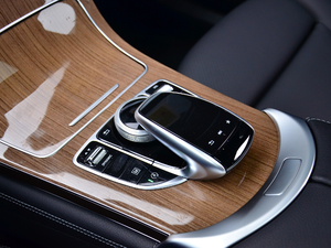 2018GLC 260 4MATIC ISUV п؅^