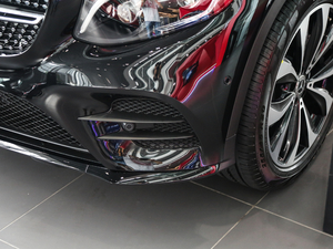 2018GLC 300 4MATIC ISUV ^