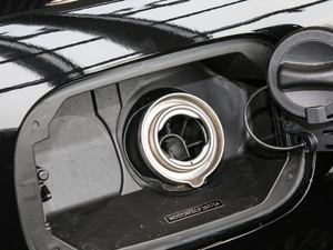 2018GLC 300 4MATIC ISUV ^