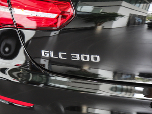 2018GLC 300 4MATIC ISUV ^