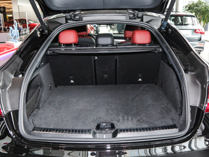 2018GLC 300 4MATIC ISUV g