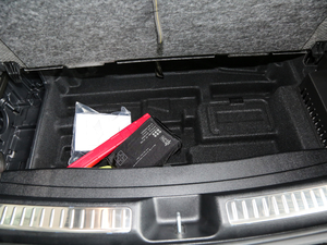 2018GLC 300 4MATIC ISUV g