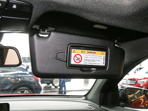 2018GLC 200 4MATIC ISUV g