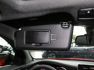 2018GLC 200 4MATIC ISUV g