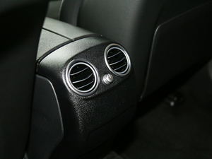 2018GLC 200 4MATIC ISUV g