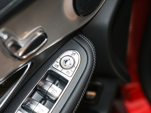 2018GLC 200 4MATIC ISUV g