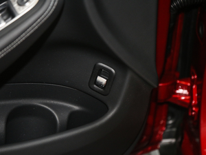 2018GLC 200 4MATIC ISUV g