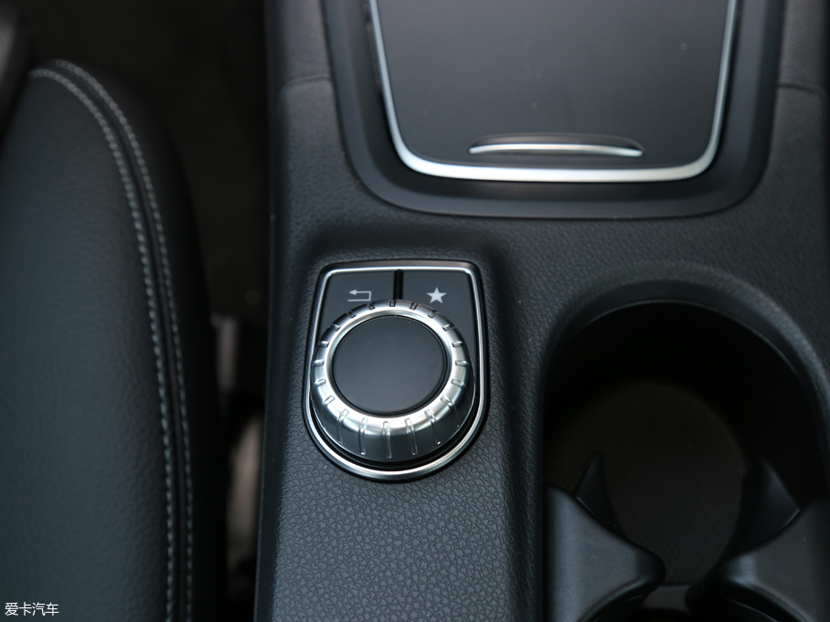 奔馳(進(jìn)口)2018款奔馳B級