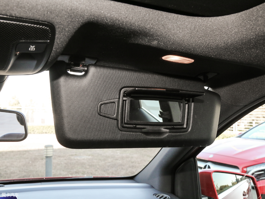 2018YB(j) B 200 (dng)