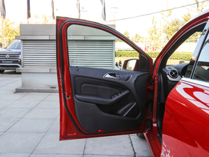 2018B 200 (dng) {λ܇T