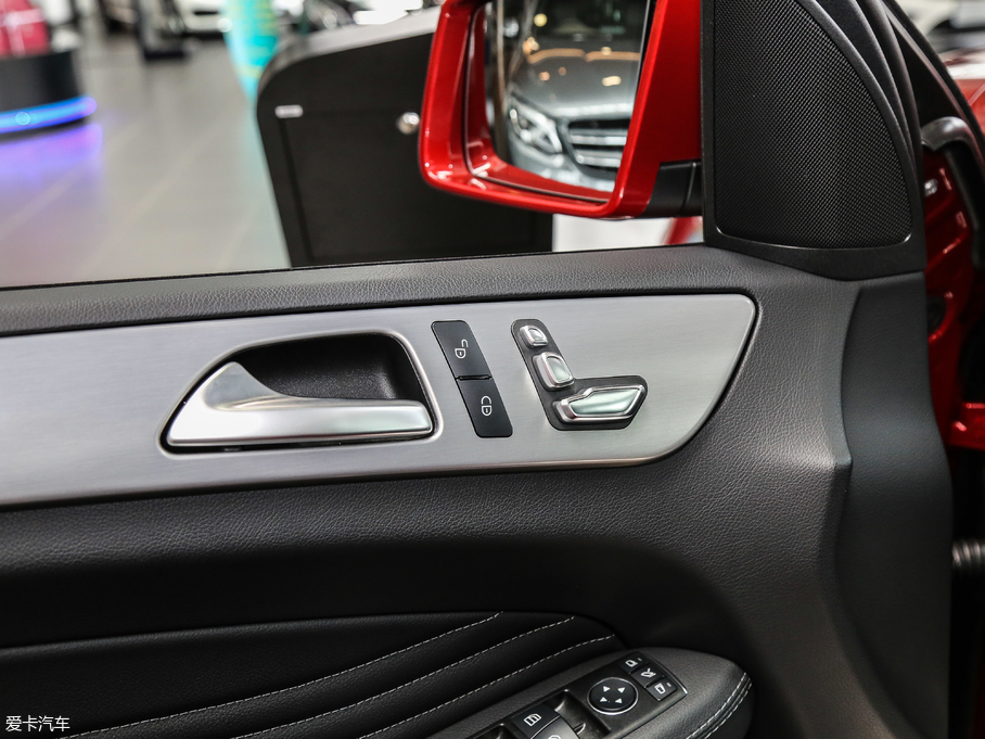 2018YGLECoupe GLE 320 4MATIC