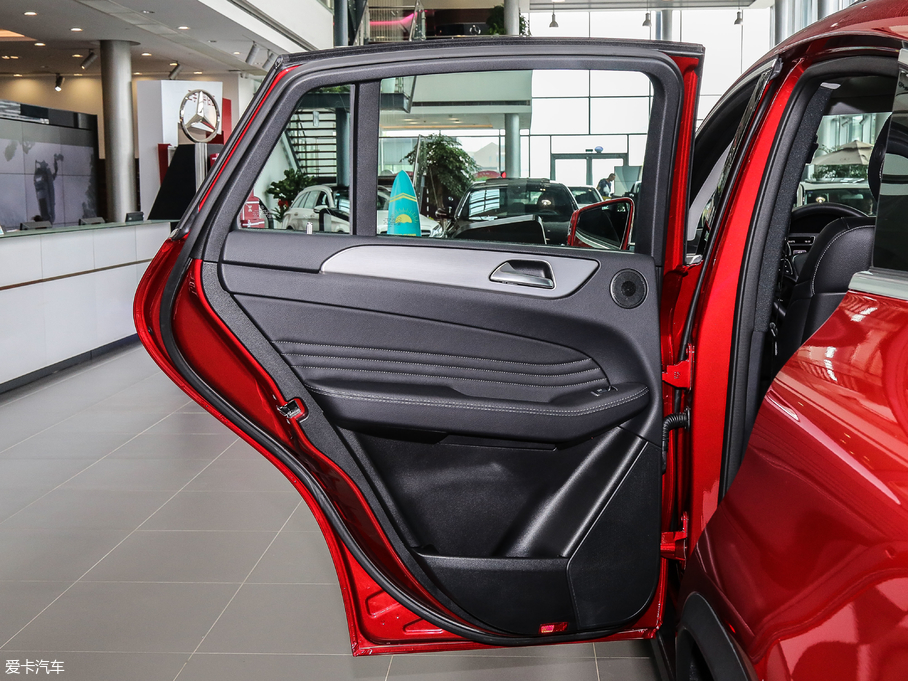 2018YGLECoupe GLE 320 4MATIC