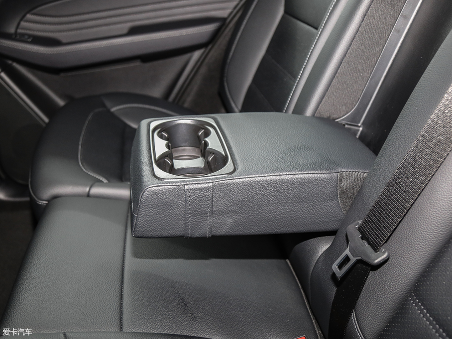 2018YGLECoupe GLE 320 4MATIC