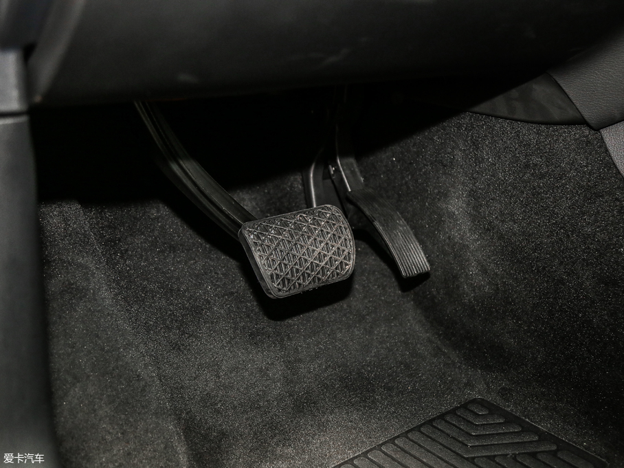 2018YGLECoupe GLE 320 4MATIC