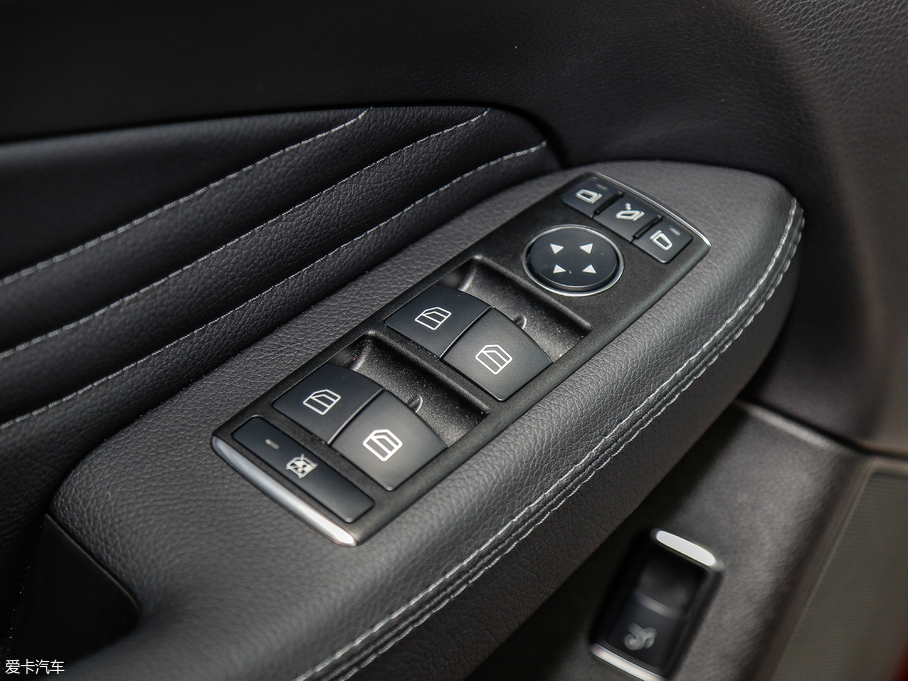 2018YGLECoupe GLE 320 4MATIC