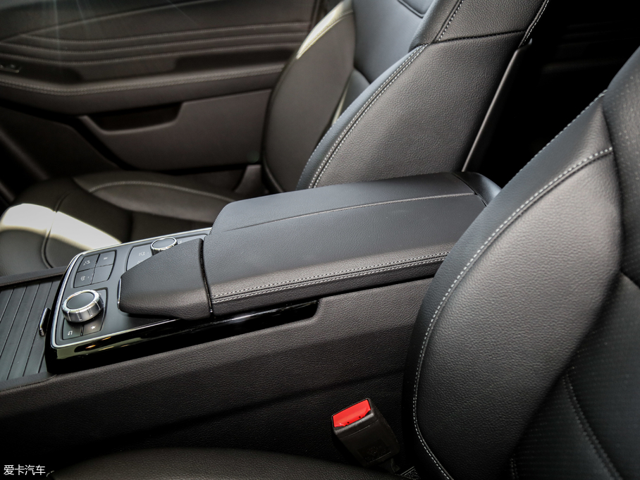 2018YGLECoupe GLE 400 4MATIC