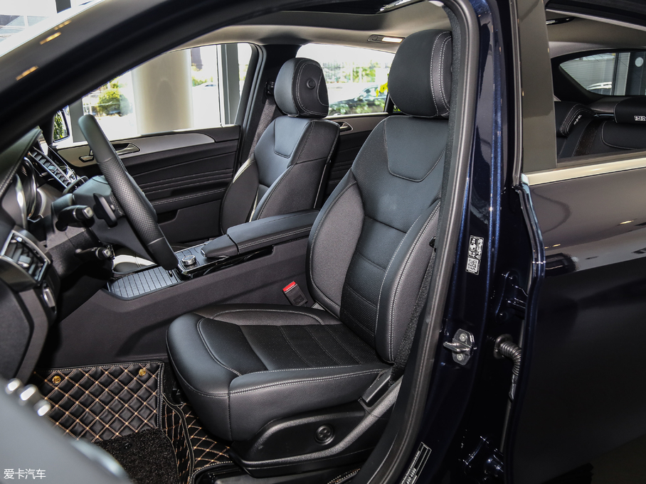 2018YGLECoupe GLE 400 4MATIC