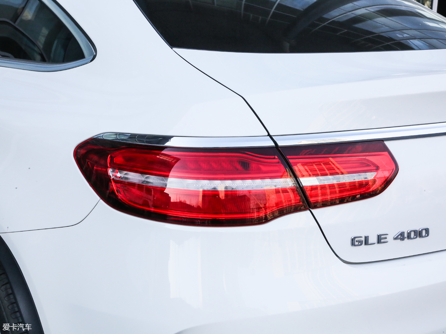 2018YGLECoupe GLE 400 4MATIC